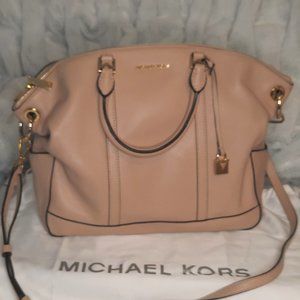 Michael Kors Beckett